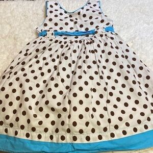 a toddler Lydia Jane polka dot sleeveless button belt a-line dress 5T